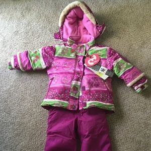 Girls Snow Jacket and Bib Mini Ungava Size 4